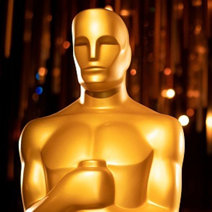 Photo of Oscar Award by Twitter @ROLEX for The Academy